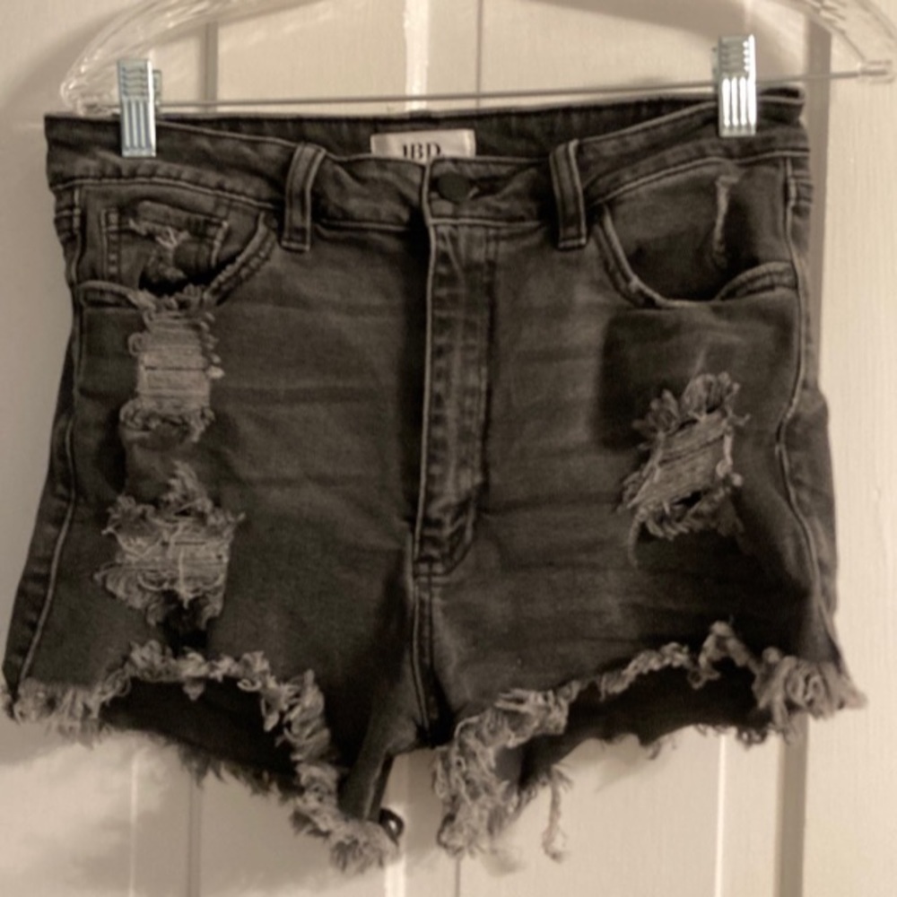 JBD Distressed Jeans Shorts L